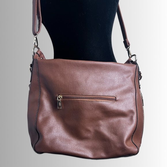 Inovera Vegan Leather Brown Hobo Shoulder Bag, Exterior Zip, Interior Pocket - Picture 5 of 6